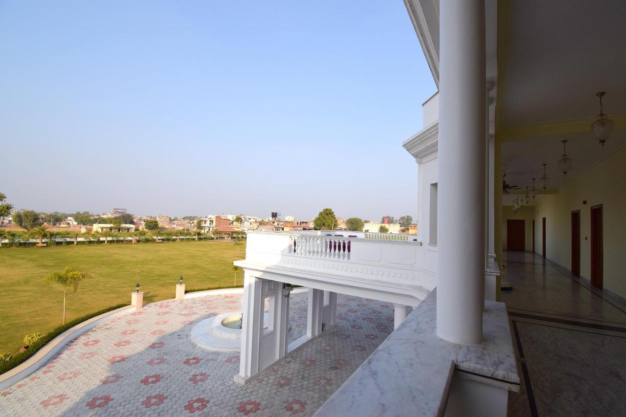 Umaid Farm Resort- A Legancy Vintage Stay In Dźajpur Zewnętrze zdjęcie